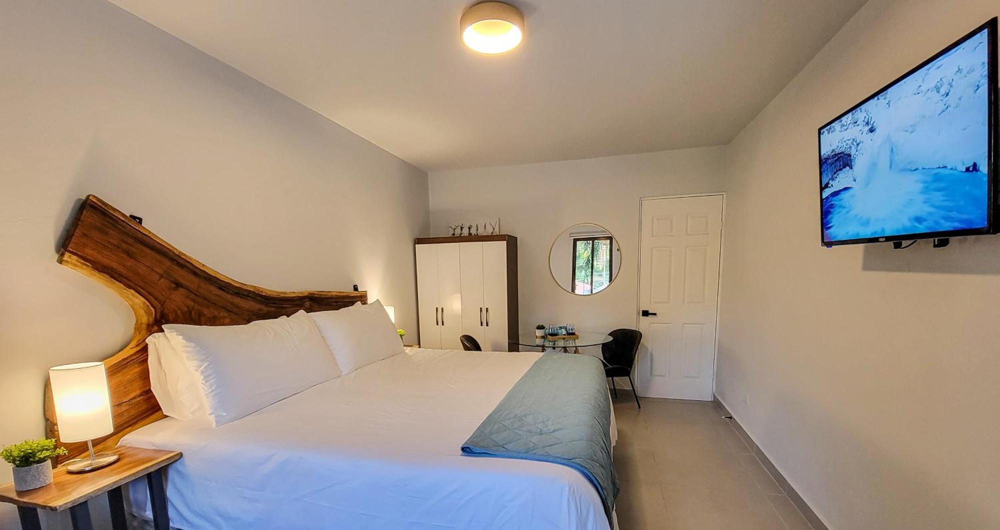 Anika Boutique Suites Coco Esterno foto