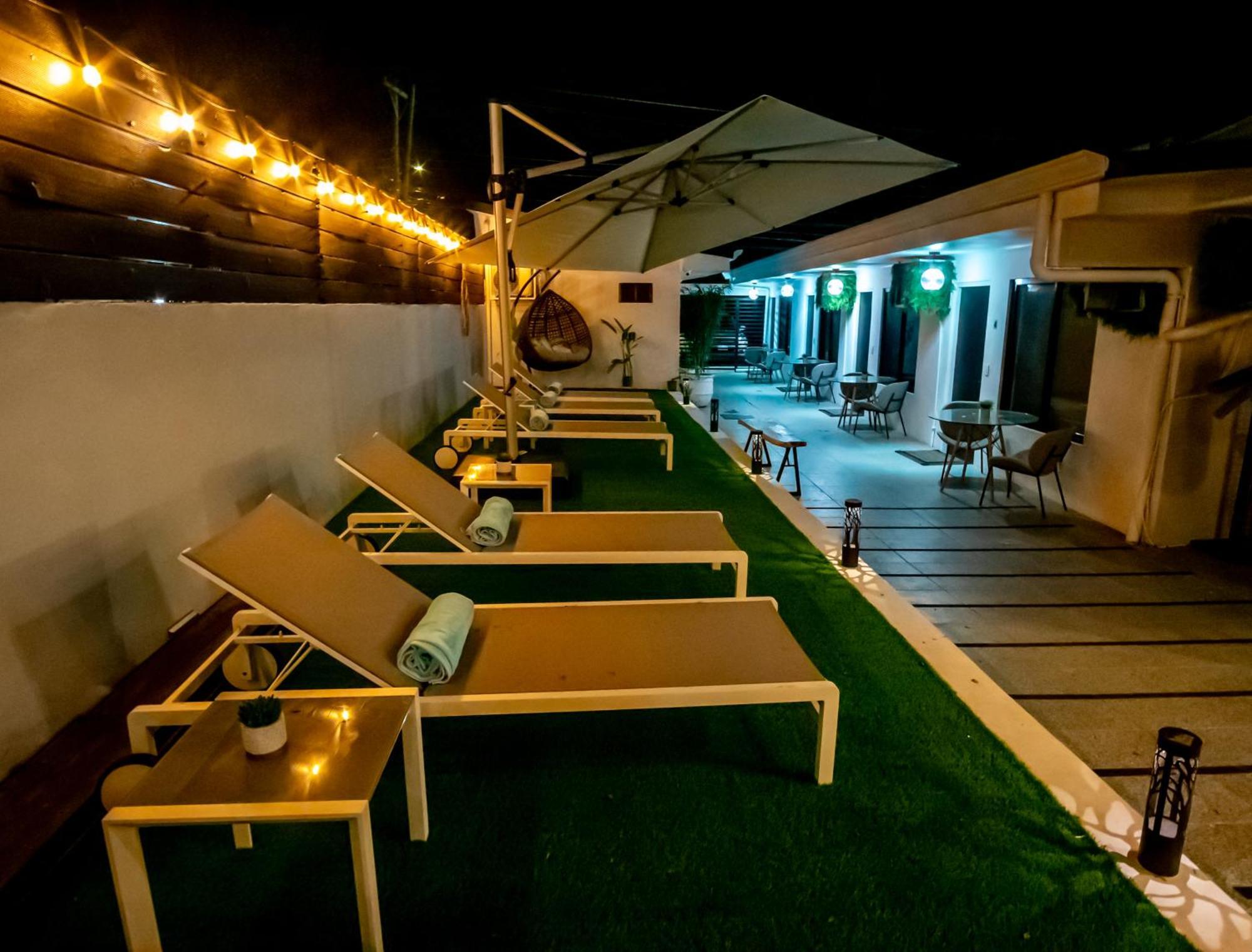 Anika Boutique Suites Coco Esterno foto